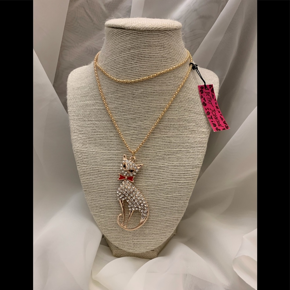 Betsey Johnson Pretty Kitty Necklace.